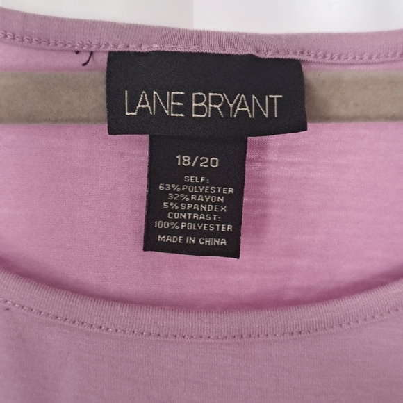 NWOT LANE BRYANT FLUTTER SLEEVE TOP/SIZE 18-20 - Picture 3 of 4